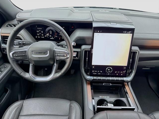 2025 GMC Yukon 4WD Denali