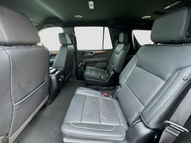 2025 GMC Yukon 4WD Denali