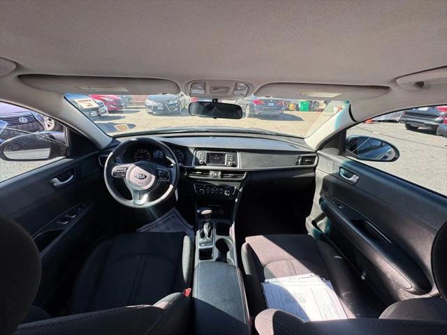 2017 Kia Optima LX