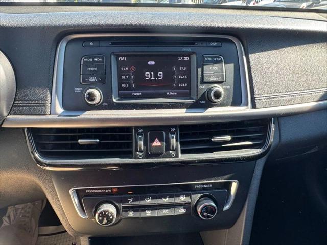 2017 Kia Optima LX