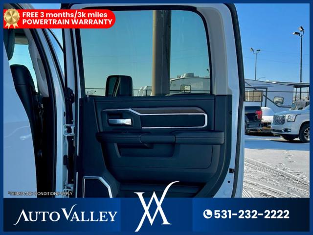 2024 Ram 2500 Laramie Crew Cab 4x4 6'4" Box