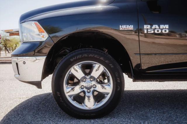 2018 Ram 1500 Big Horn Crew Cab 4x4 5'7" Box