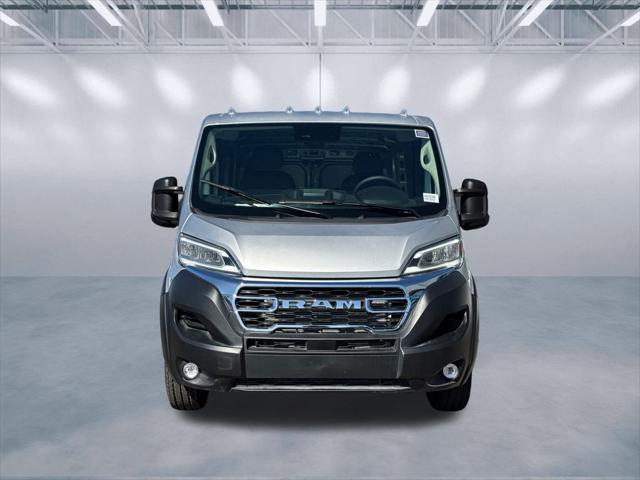 2026 Ram ProMaster Cargo Van SLT Low Roof 136" WB