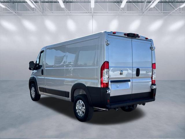 2026 Ram ProMaster Cargo Van SLT Low Roof 136" WB