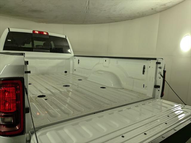 2026 Ram 3500 Tradesman Crew Cab 4x4 8 Box