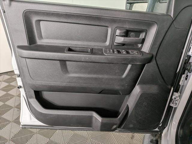 2026 Ram 3500 Tradesman Crew Cab 4x4 8 Box