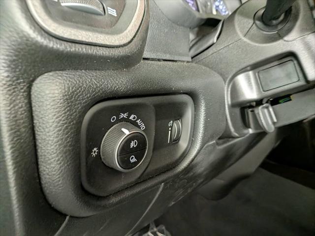 2026 Ram 3500 Tradesman Crew Cab 4x4 8 Box