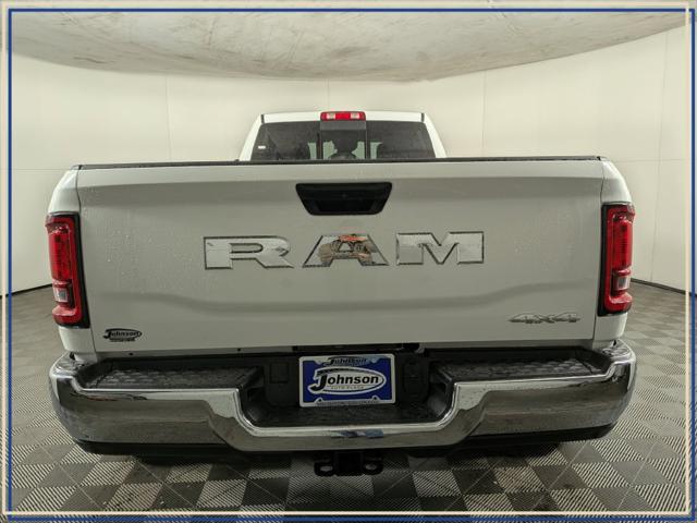 2026 Ram 3500 Tradesman Crew Cab 4x4 8 Box