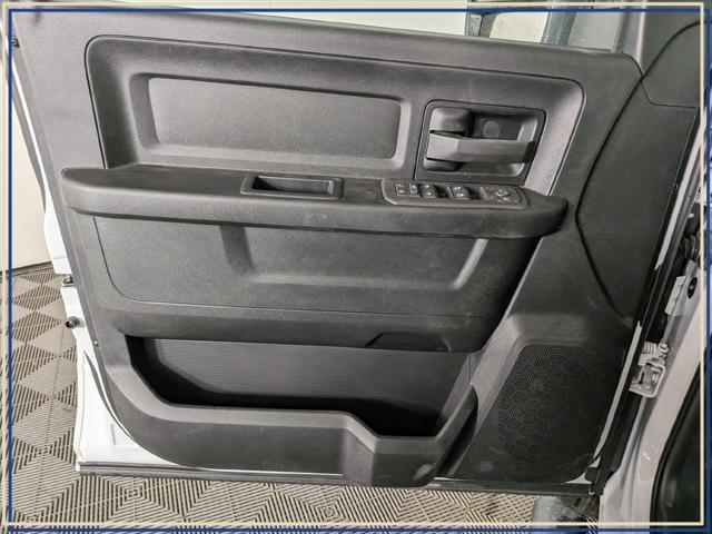 2026 Ram 3500 Tradesman Crew Cab 4x4 8 Box