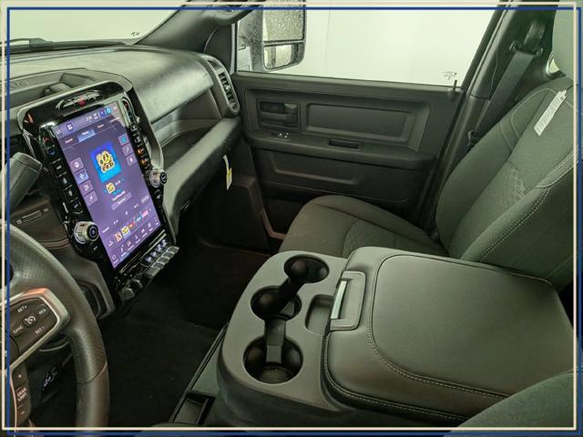 2026 Ram 3500 Tradesman Crew Cab 4x4 8 Box