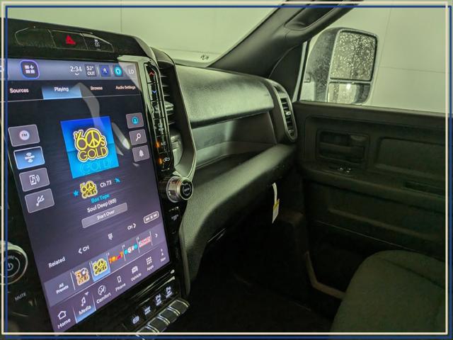2026 Ram 3500 Tradesman Crew Cab 4x4 8 Box