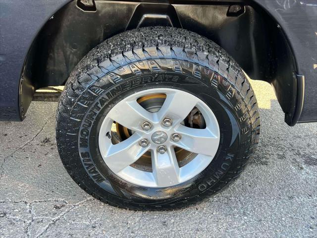 2019 Ram 1500 Classic Express Quad Cab 4x4 6'4" Box