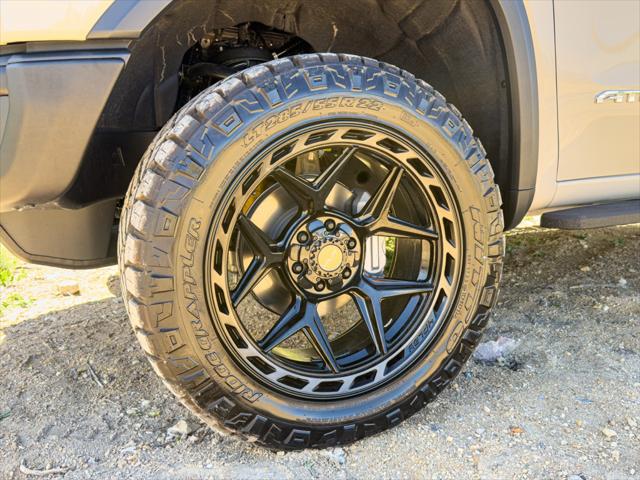 2026 GMC Sierra 1500 Crew Cab, Short Bed, AT4X, 4WD