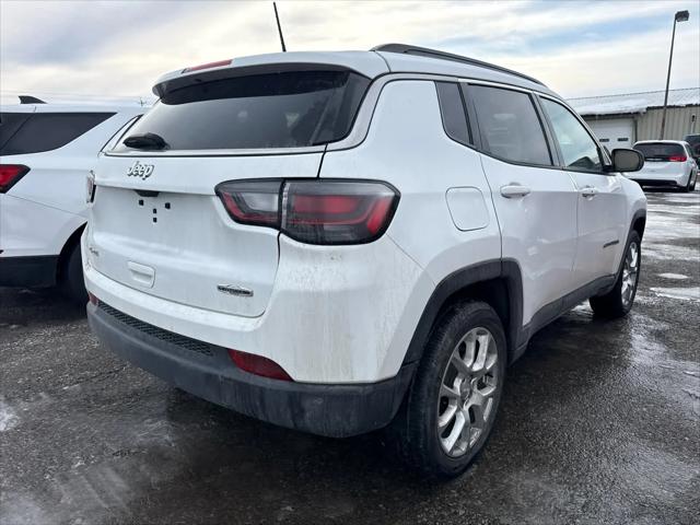 2023 Jeep Compass Latitude Lux FWD