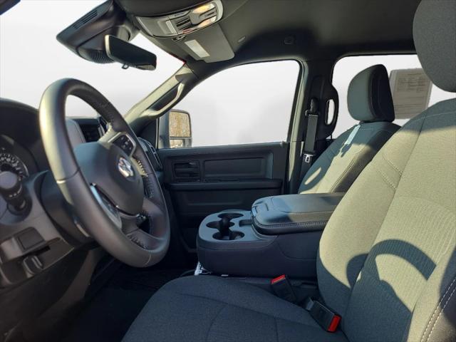 2024 Ram 2500 Tradesman Crew Cab 4x2 8' Box