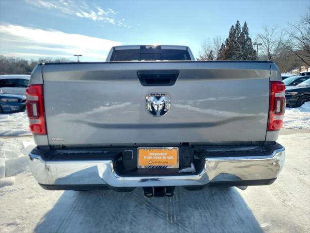 2024 Ram 2500 Tradesman Crew Cab 4x2 8' Box