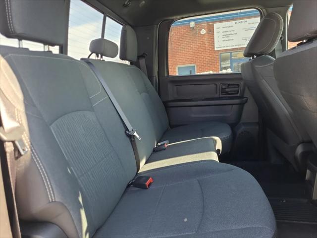 2024 Ram 2500 Tradesman Crew Cab 4x2 8' Box