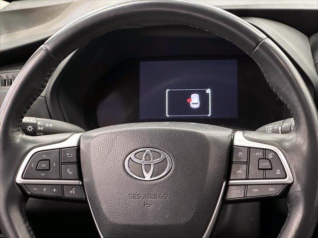 2024 Toyota Grand Highlander XLE [18]