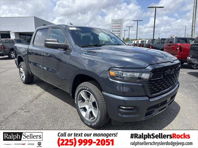 2026 RAM Ram 1500 RAM 1500 EXPRESS CREW CAB 4X2 57 BOX