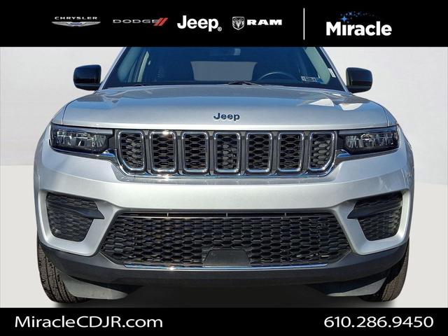 2023 Jeep Grand Cherokee Laredo 4x4 2023 Jeep Grand Cherokee Laredo 4x4