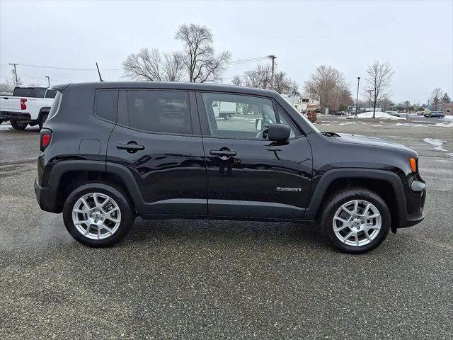 2023 Jeep Renegade Latitude 4x4