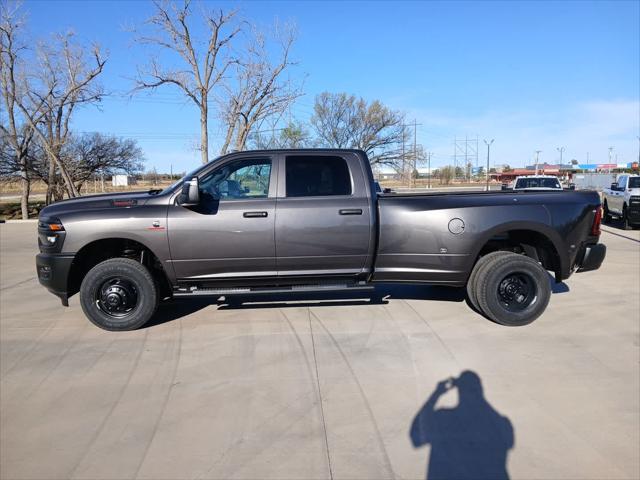 2026 RAM Ram 3500 RAM 3500 TRADESMAN CREW CAB 4X4 8 BOX