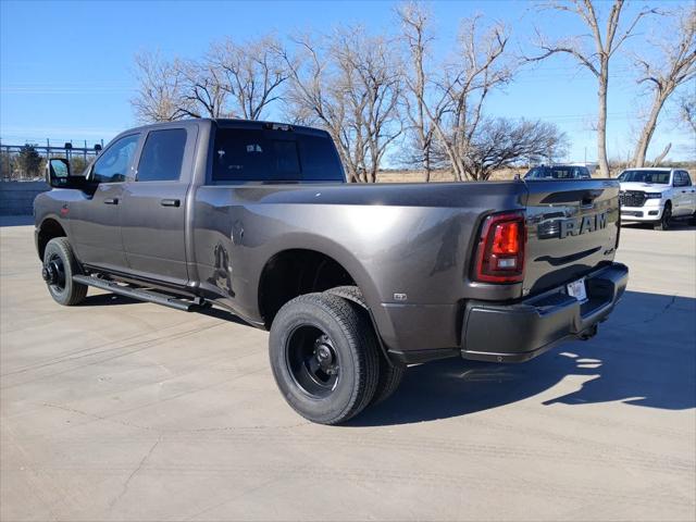 2026 RAM Ram 3500 RAM 3500 TRADESMAN CREW CAB 4X4 8 BOX