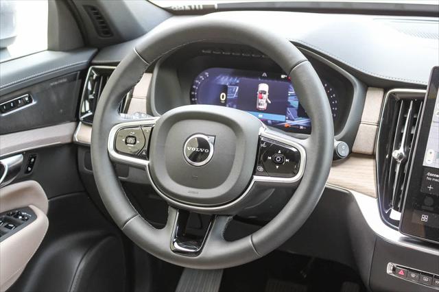 2026 Volvo XC90 Plus, B6 AWD Gas mild hybrid, Gasoline, Bright, 7 Seats