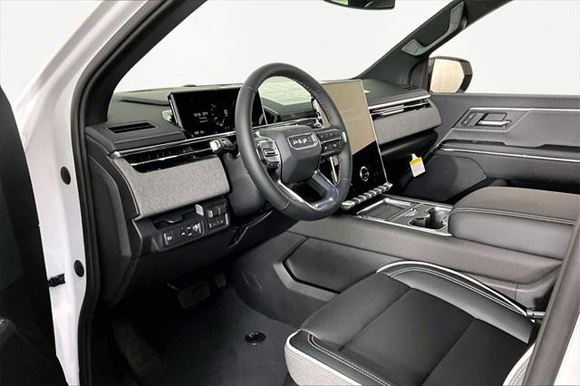 2026 GMC Sierra Standard Range Elevation