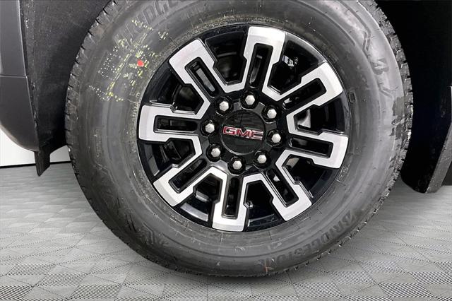 2026 GMC Sierra Standard Range Elevation