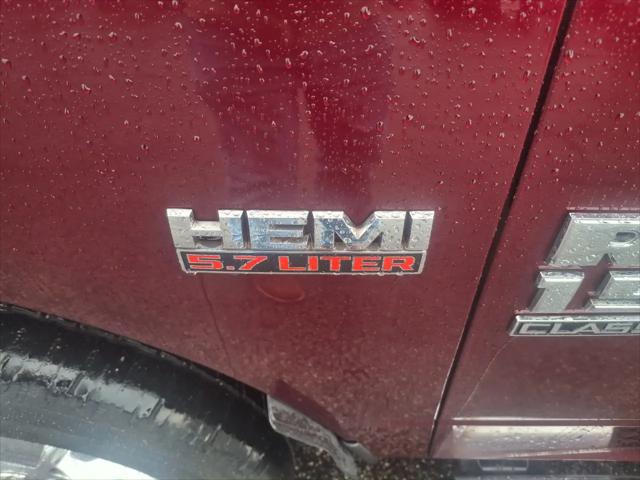 2019 Ram 1500 Classic Express Crew Cab 4x2 5'7" Box