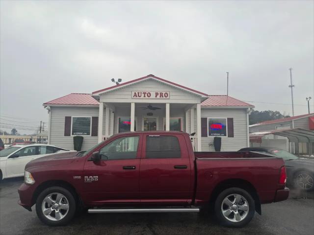 2019 Ram 1500 Classic Express Crew Cab 4x2 5'7" Box