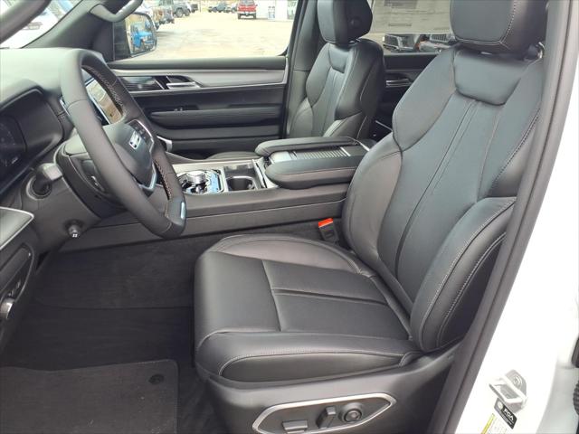 2026 Jeep Grand Wagoneer L Limited Altitude 4x4