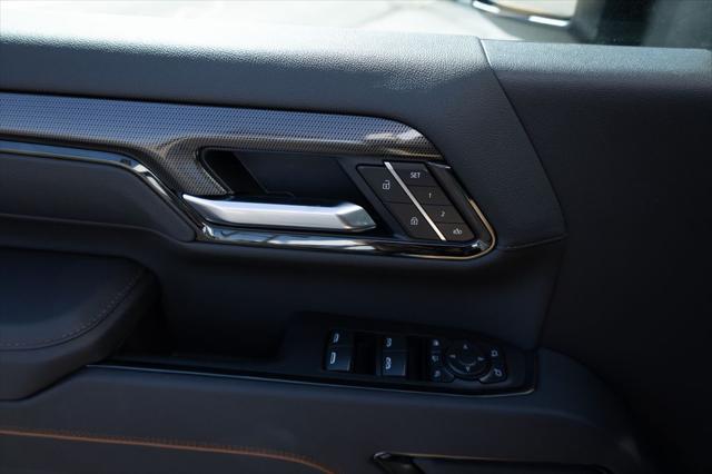 2026 GMC Sierra 2500HD Crew Cab, Standard Bed, AT4, 4WD