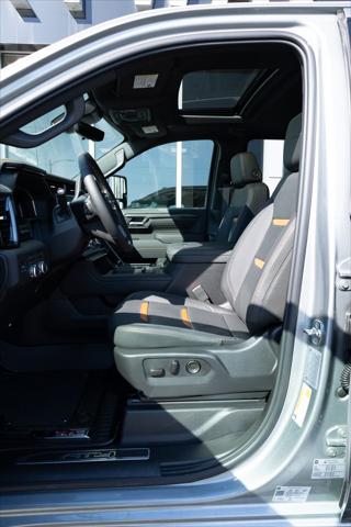2026 GMC Sierra 2500HD Crew Cab, Standard Bed, AT4, 4WD