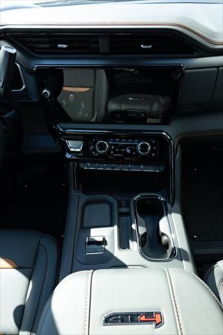 2026 GMC Sierra 2500HD Crew Cab, Standard Bed, AT4, 4WD