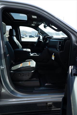 2026 GMC Sierra 2500HD Crew Cab, Standard Bed, AT4, 4WD