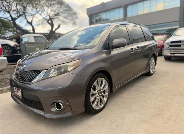2011 Toyota Sienna SE