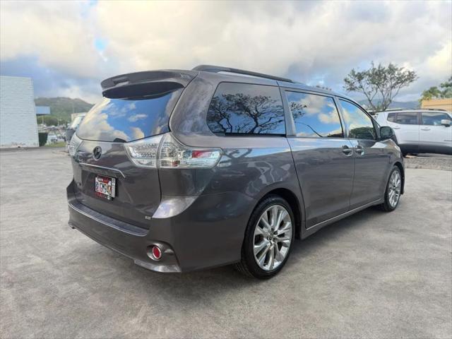 2011 Toyota Sienna SE