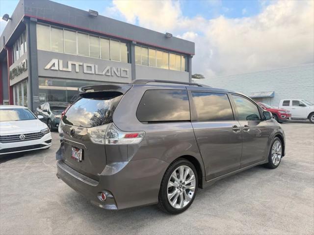 2011 Toyota Sienna SE