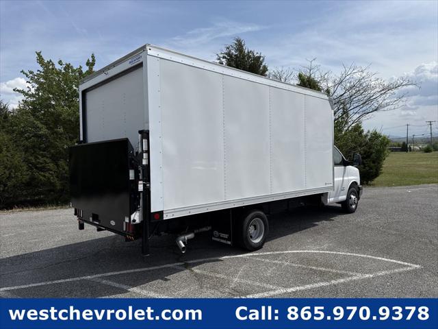 2026 Chevrolet Express Cutaway 4500 Van