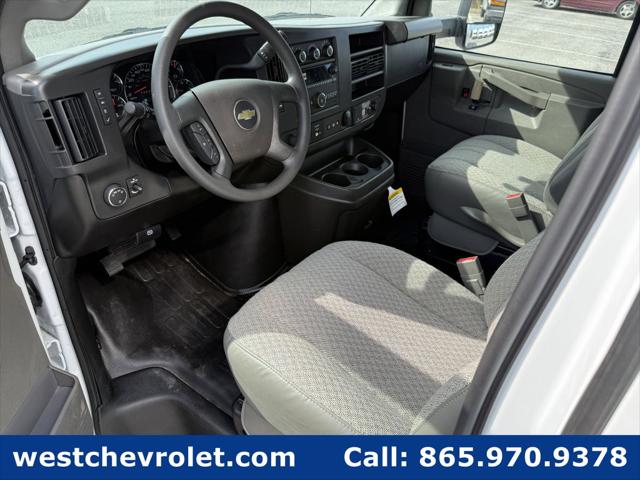 2026 Chevrolet Express Cutaway 4500 Van
