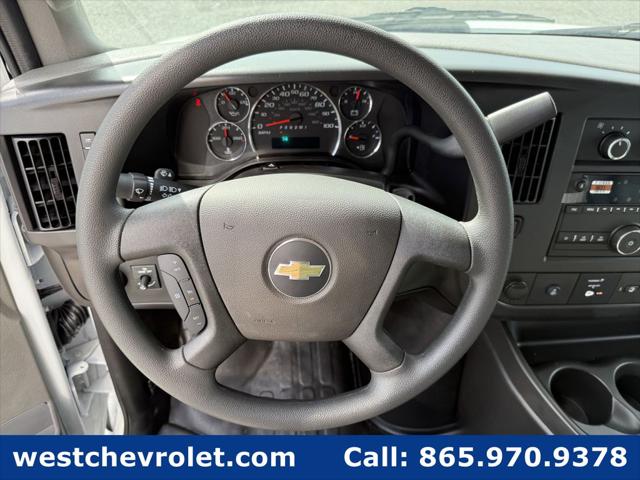 2026 Chevrolet Express Cutaway 4500 Van