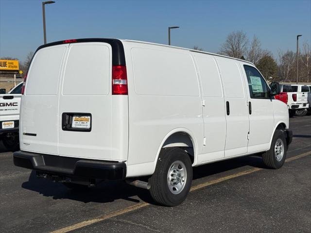2025 Chevrolet Express Cargo Van RWD 2500 Regular Wheelbase WT