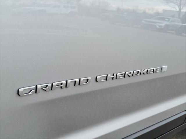 2026 Jeep Grand Cherokee Altitude 4x4