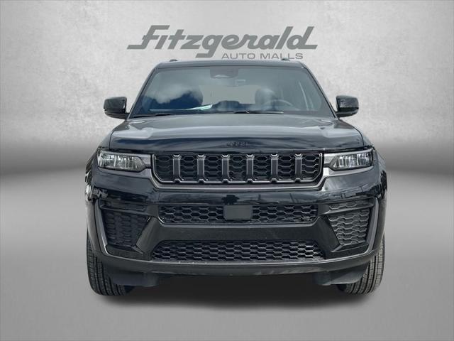 2026 Jeep Grand Cherokee Altitude 4x4