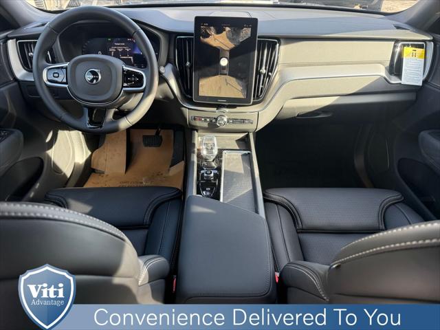 2026 Volvo XC60 Plug-In Hybrid Black Edition Ultra, T8 AWD Electric/Gasoline, Dark