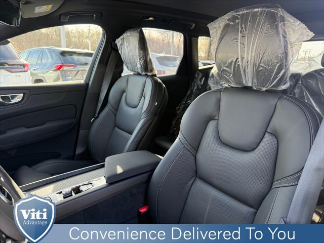 2026 Volvo XC60 Plug-In Hybrid Black Edition Ultra, T8 AWD Electric/Gasoline, Dark