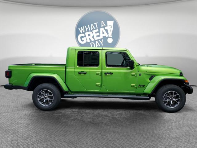 2026 Jeep Gladiator Sport S
