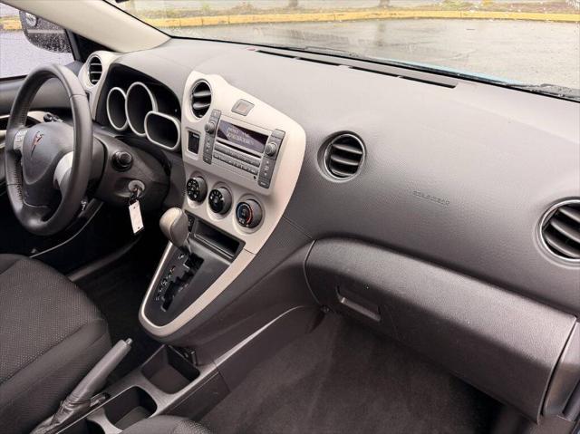 2009 Pontiac Vibe AWD 4dr Wagon